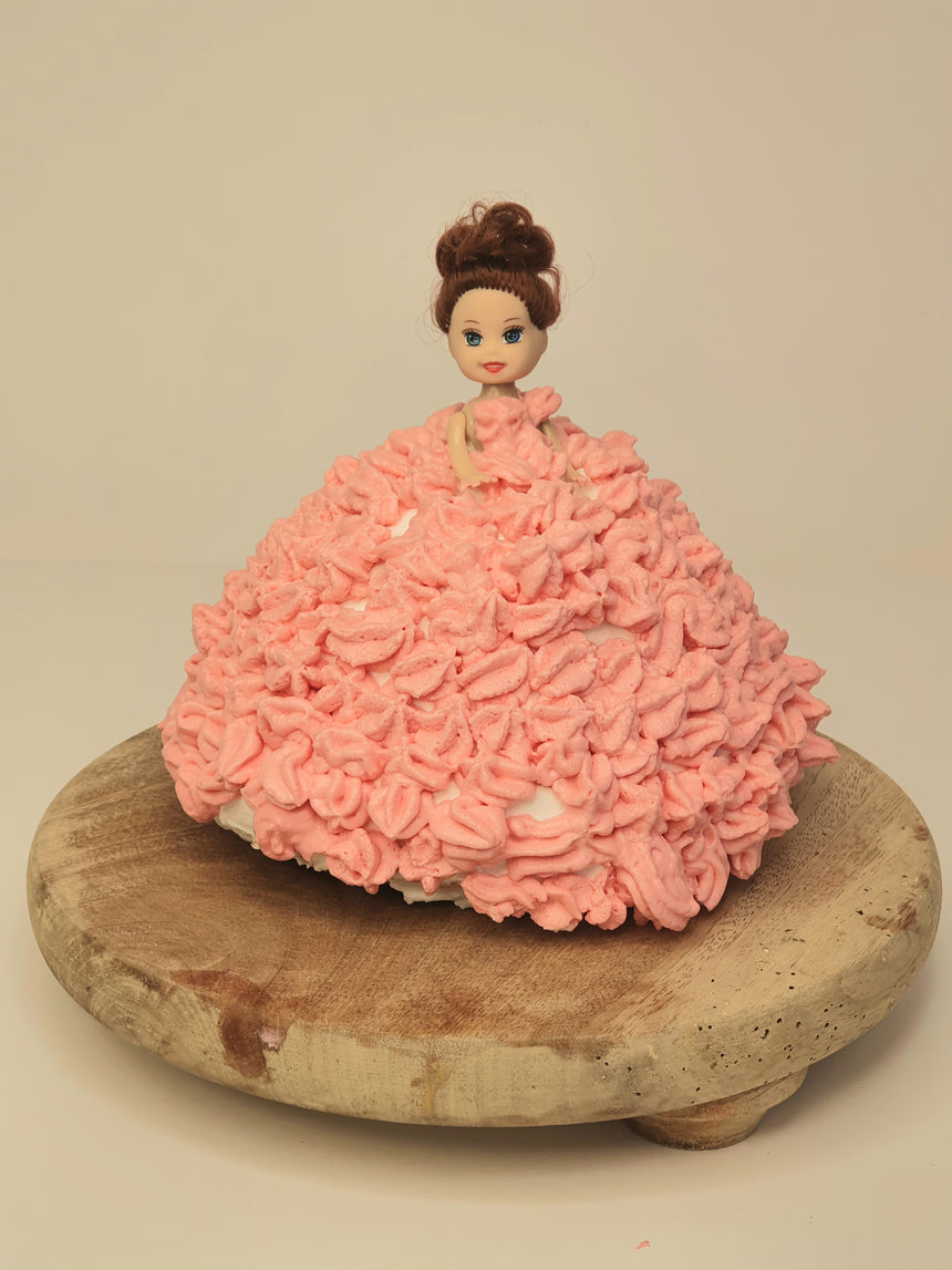 Diy doll cake