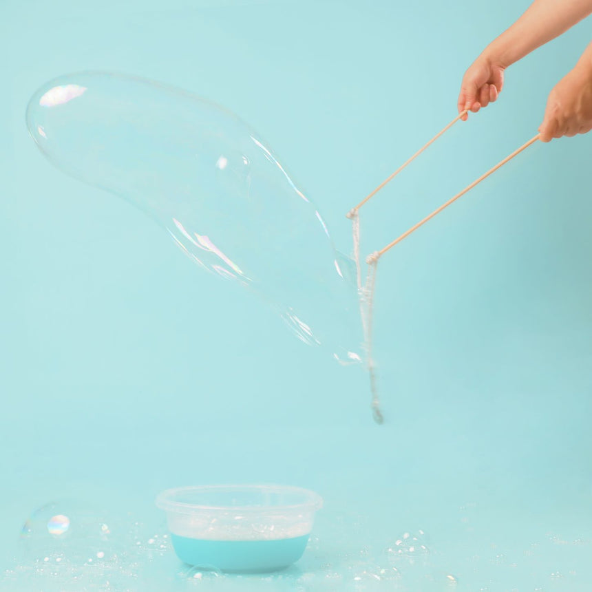 Giant bubbles